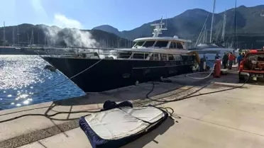 Yangın sonrası kontrol edilen motor yat