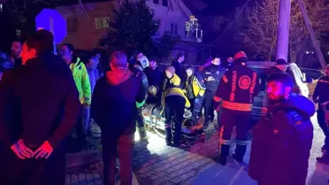 Kaza sonrası hurdaya dönüşen araç