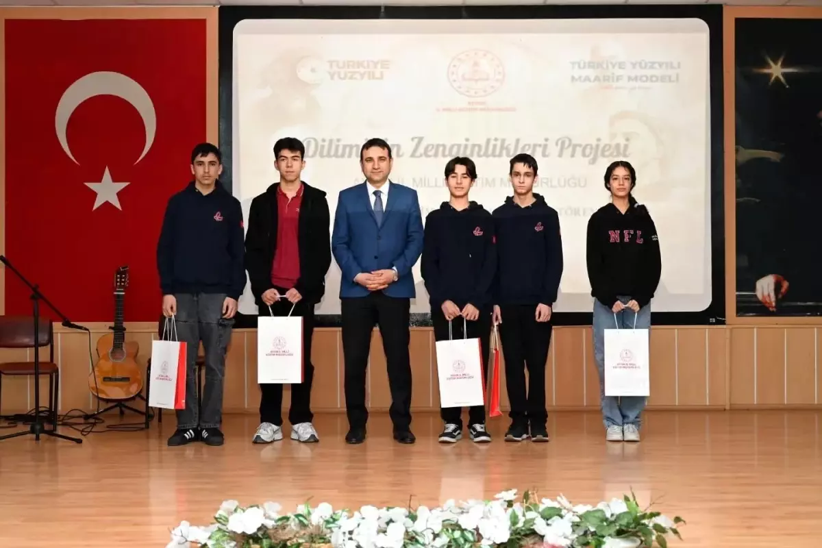 Aydın Lisesi, Dil Yarışmasında Üç Ödül Kazandı