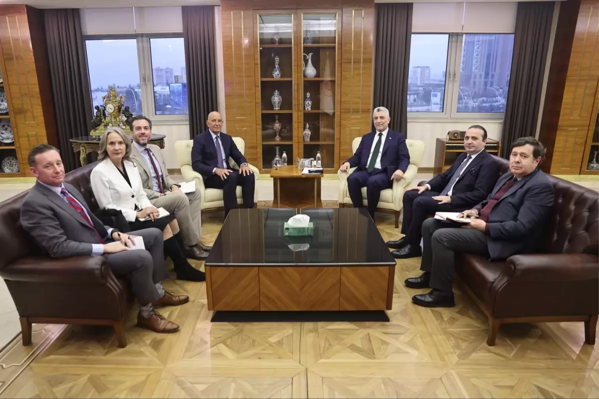 Ticaret Bakanı Bolun ve ABD Büyükelçisi Barrack, Ankara’da Stratejik Görüşme Yaptı