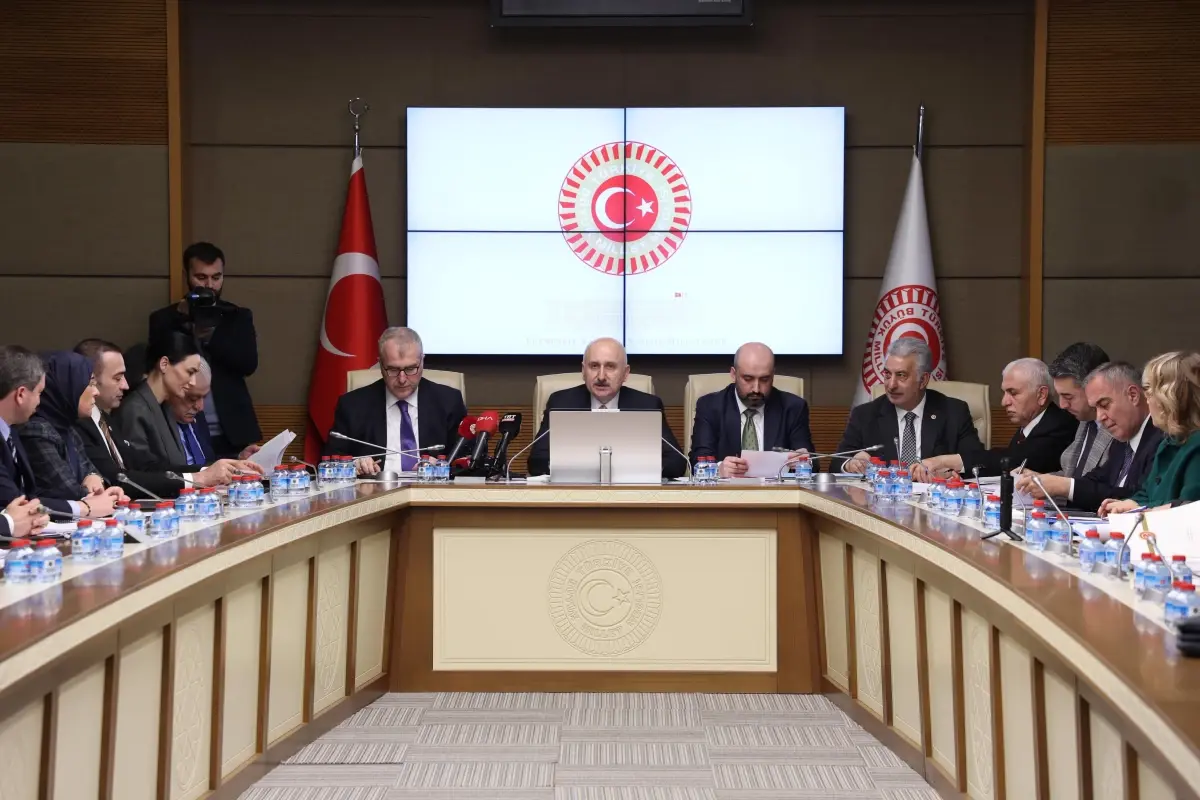 TBMM'de Yapı Güvenliği ve Site Aidatları Üzerine Yeni Düzenlemeler Görüşüldü