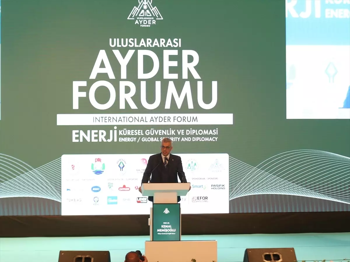 Rize'de Uluslararası Ayder Enerji Forumu Gerçekleşti: Türkiye'nin Enerji Bağımsızlığı Vurgulandı