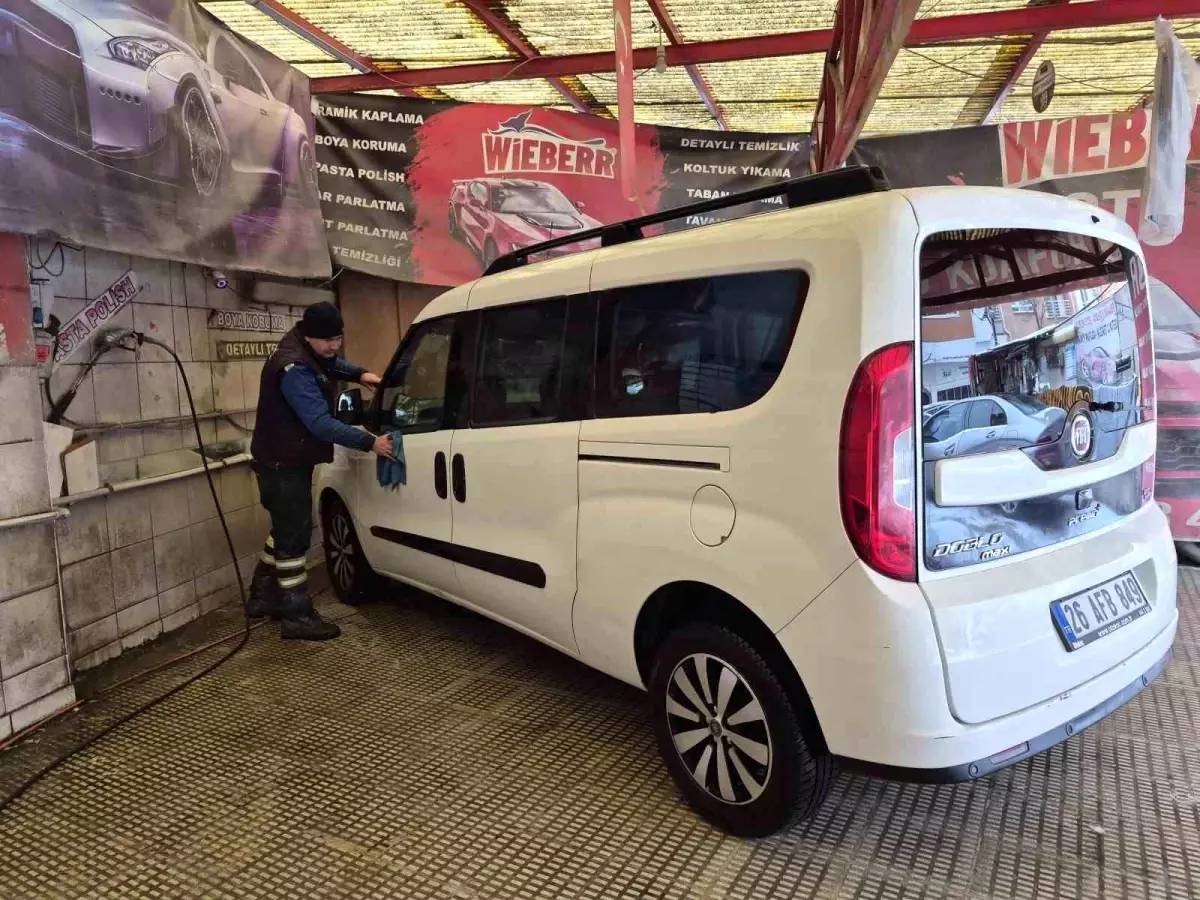 Soğuk Hava Eskişehir Oto Yıkama Sektöründe Müşteri Akışını Durdurdu