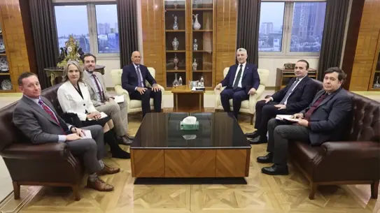 Ticaret Bakanı Bolun ve ABD Büyükelçisi Barrack, Ankara’da Stratejik Görüşme Yaptı
