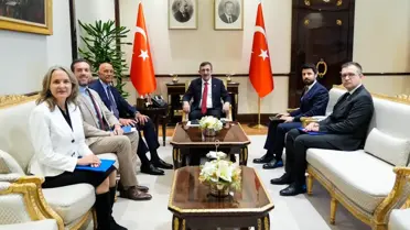 Cumhurbaşkanı Yardımcısı Yılmaz, ABD Büyükelçisi Barrack ile Görüşmelerde Ekonomik İşbirliğini Güçlendirdi