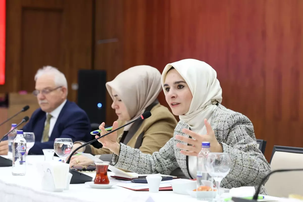 Aile Bakanı Göktaş'tan Evde Bakım Yardımı İçin 5,9 Milyar Lira Destek Açıklaması