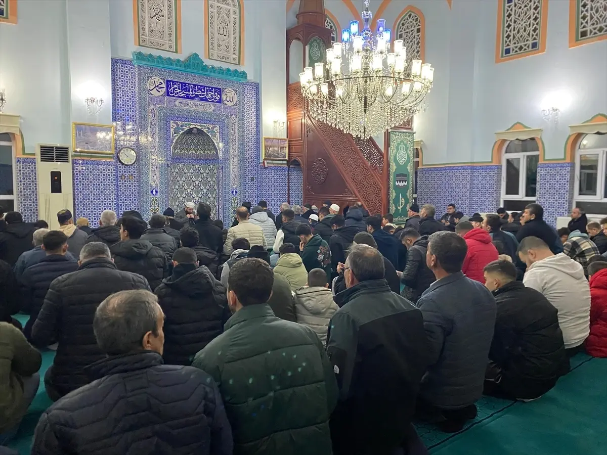 Bursa ve Çevre İllerde Miraç Kandili Coşkusu Dolu Anlar