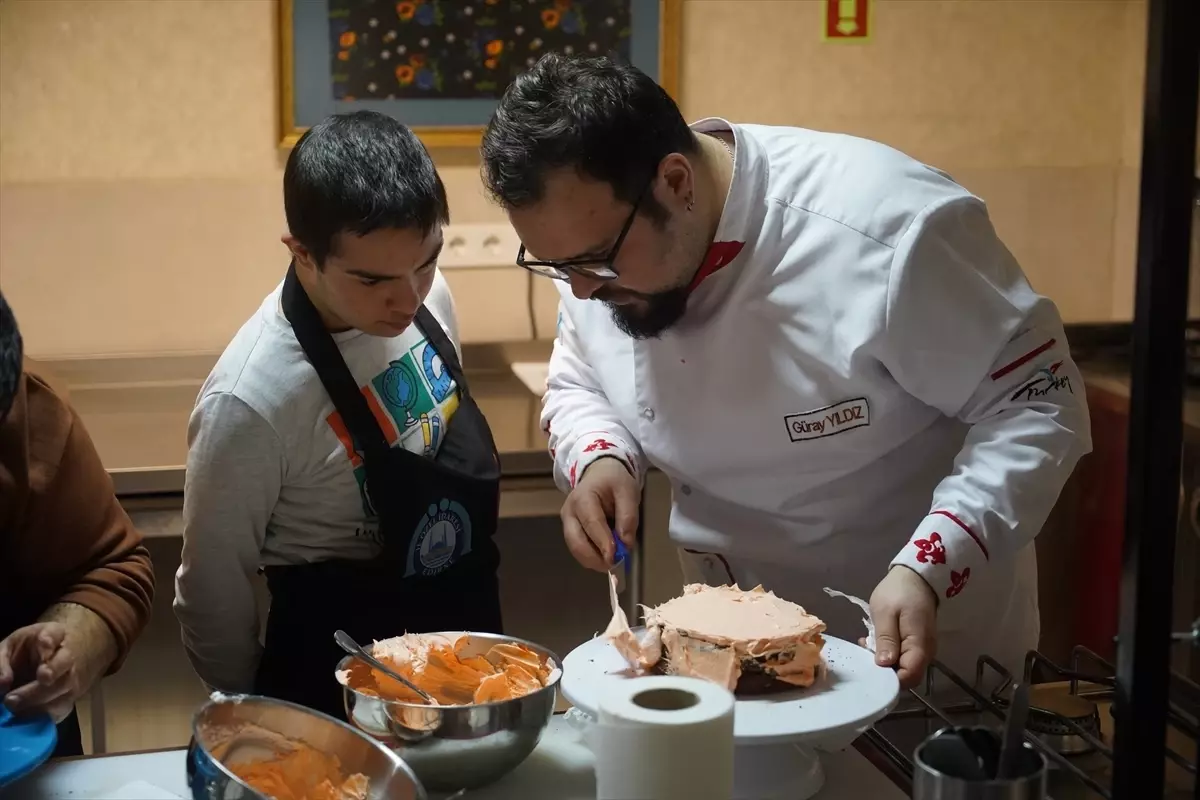 Edirne’de Engelli Öğrenciler İçin Renkli Pasta Atölyesi Düzenlendi