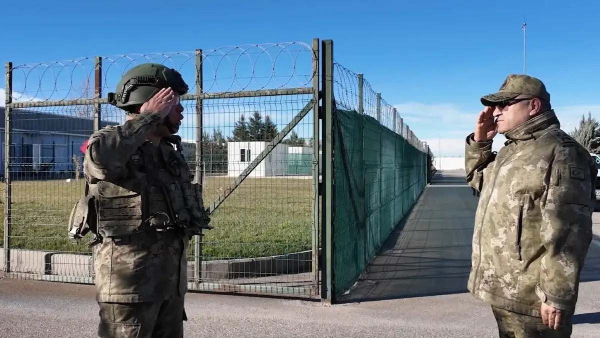 Orgeneral Metin Tokel, Kilis ve Gaziantep'te Birlikleri Yerinde İnceledi