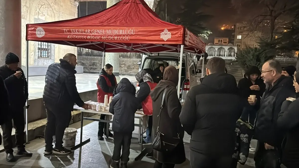 Miraç Kandili Coşkusu Konya ve Çevresindeki Camileri Doldurdu