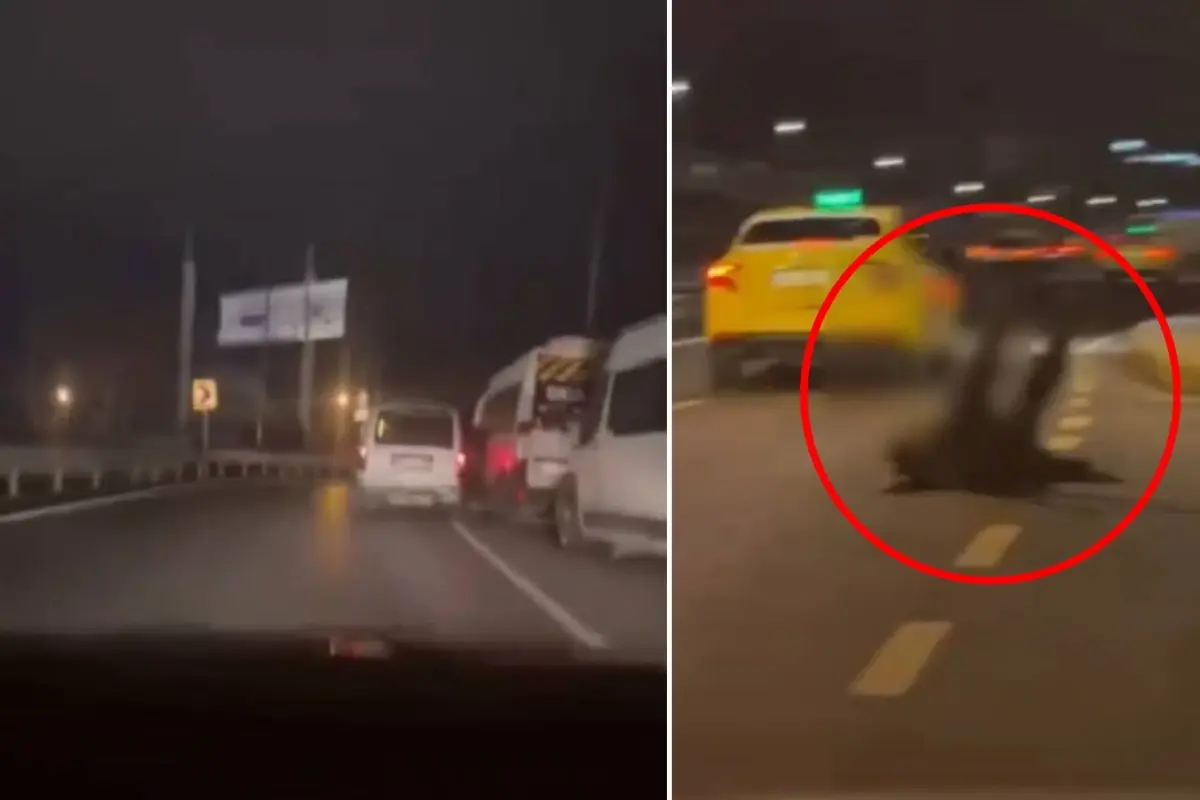 Park Halindeki Minibüslerin Çarpmasıyla Araç Devrildi