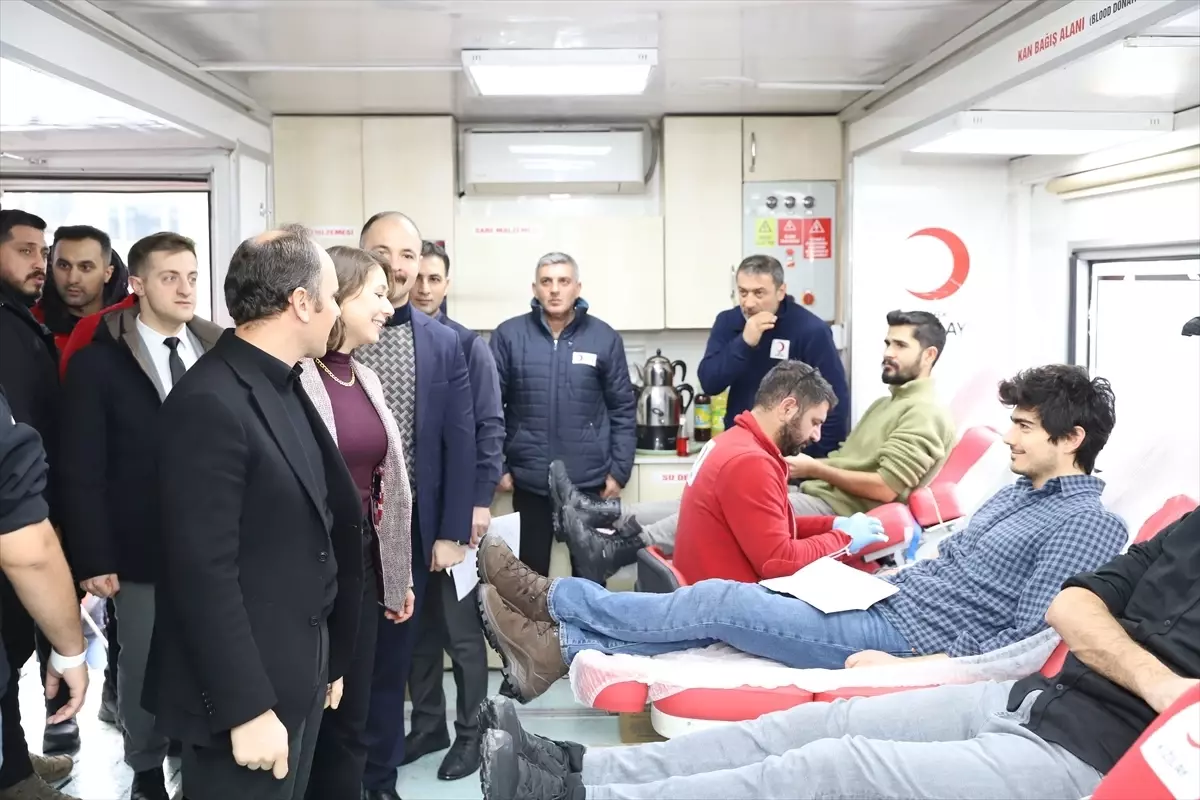 Şemdinli'de Kan Bağışı Kampanyası Gönüllüleri Artıyor