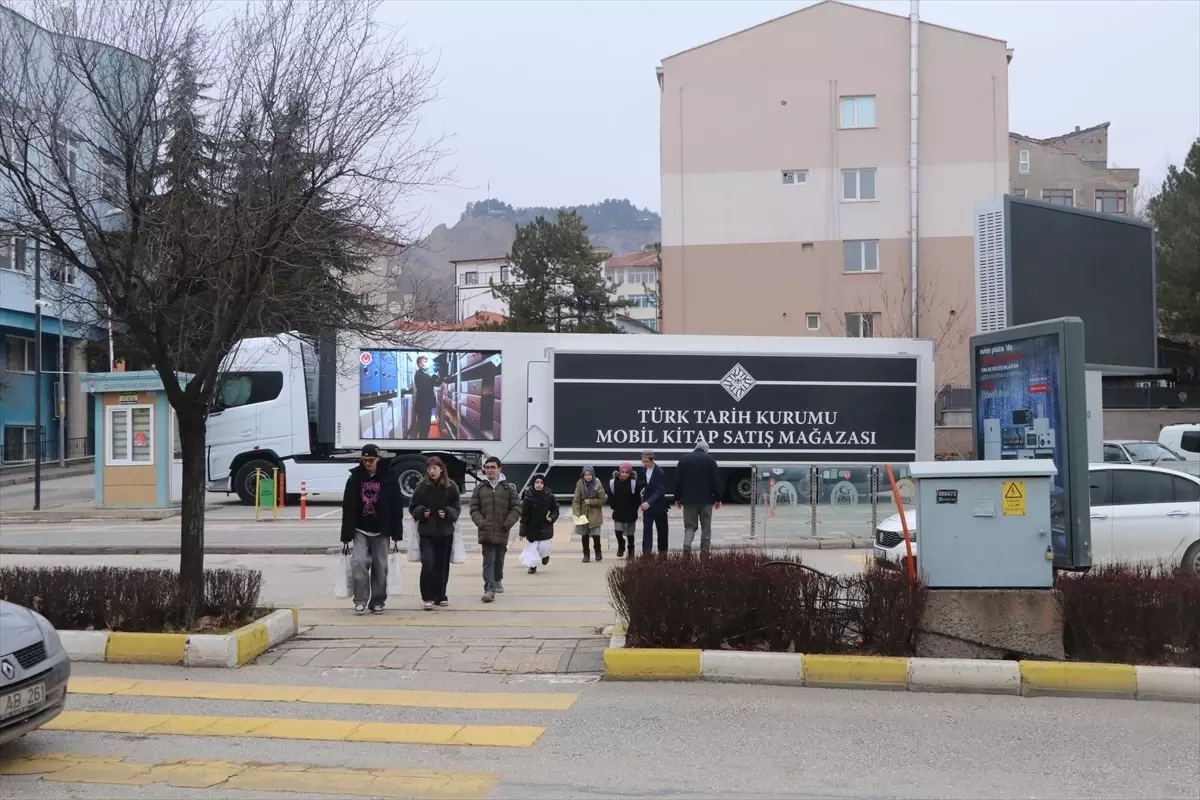 Çankırı’da Mobil Tarih Kitapları Sergisi Başladı