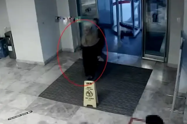 Ele geçirilen sahte belgeler ve tıbbi ekipman