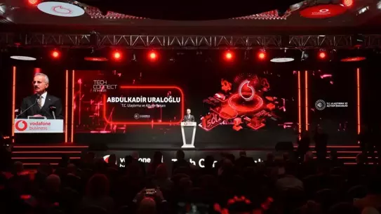 5G Yetkilendirme İhalesi 3,5 Milyar Dolar Gelir Getirdi: Uraloğlu Açıklıyor