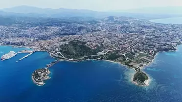 Roma dönemine ait mermer kaide detayları