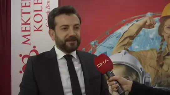 Kampüsün ana binası ve açılış töreni