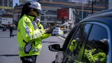 Trafik cezası tabelası ve yeni düzenleme metni