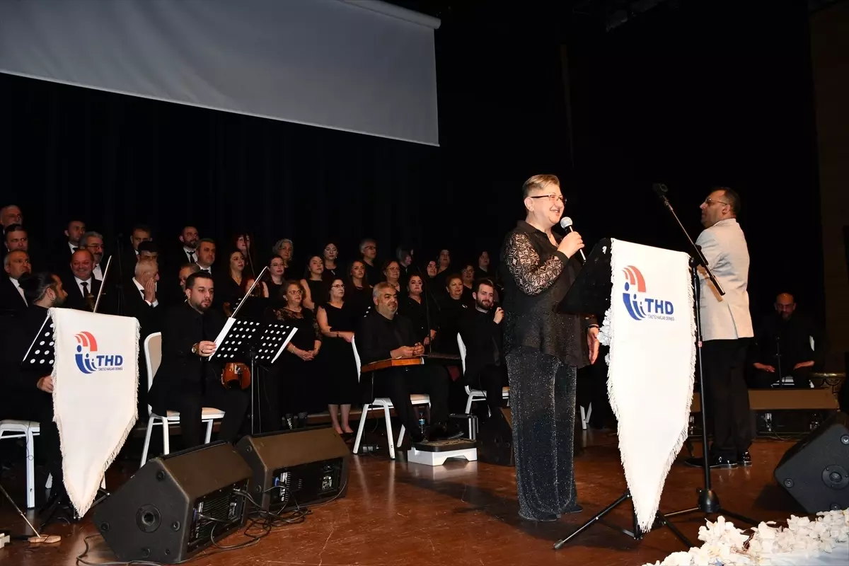 Vezirköprü'de Tüketici Hakları Derneği'nden Türk Sanat Müziği Gecesi