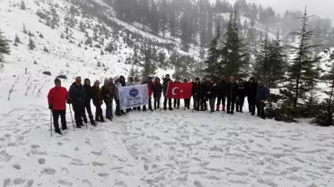 Karlı Kış Manzarasıyla Armutoluğu Yaylası: Dağcıların Yeni Buluşma Noktası