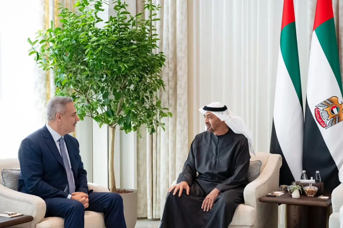 Hakan Fidan, BAE Devlet Başkanıyla Abu Dabi’de Görüşme Gerçekleştirdi
