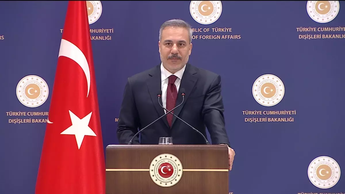 Fidan, 2025 İçin Türkiye'nin Dış Politika Stratejisini Açıklıyor