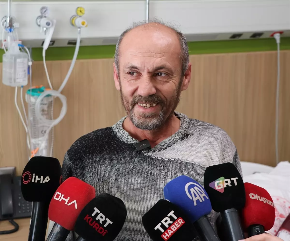 87 Yaşındaki Kadının 4,5 Kg Tümörü Başarıyla Çıkarıldı