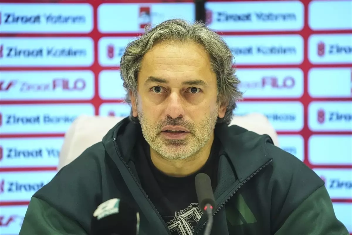 Fenerbahçe, Beyoğlu Yeni Çarşı’yı 1-0 Mağlup Etti: Tedesco Golün Geç Buluşunu Değerlendirdi