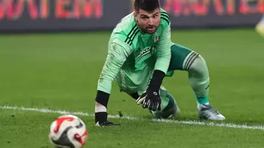 Ersin Destanoğlu antrenmanda