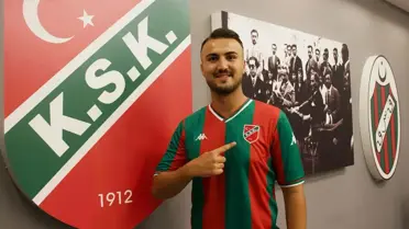 Stadyumda Karşıyaka taraftarları