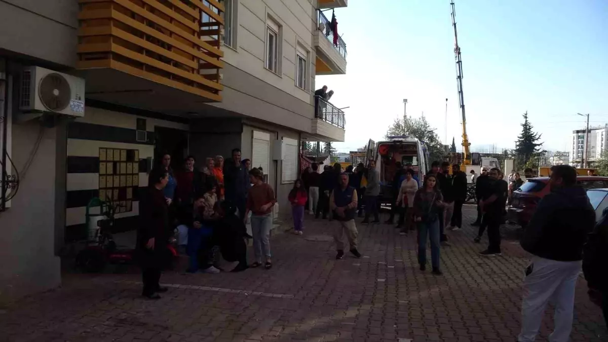 Antalya’da Kardeş Cinayeti: 20 Yaşındaki Şüpheli Araç İçinde Silahla Ateş Açtı