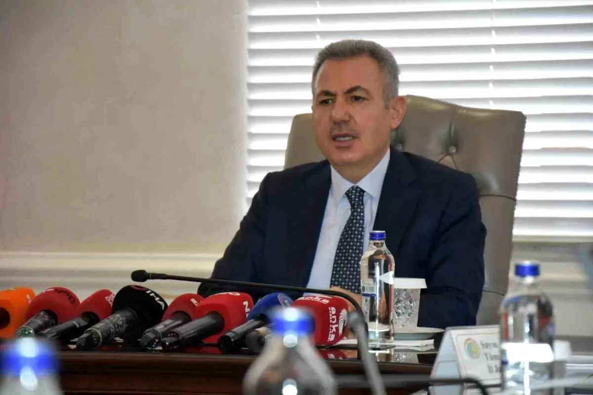 İzmir'de Suç Oranları %11 Azaldı: 212 Suç Örgütü Çökertildi