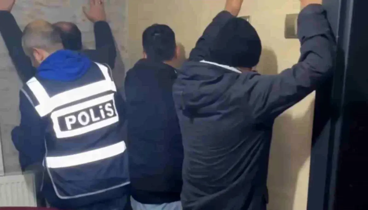 Konya’da Büyük Kumar Operasyonu: 19 Kişiye Toplam 220 Bin TL Ceza