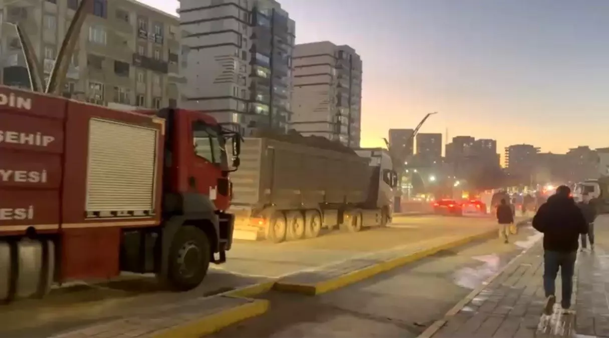 Mardin'de Kireç Fabrikasında Çıkan Yangın Kontrol Altına Alındı