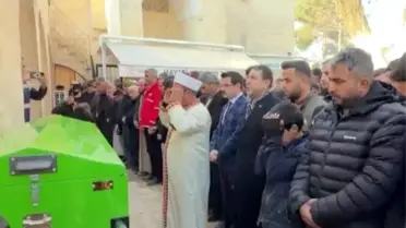 Arama ekibi su kanalında çalışıyor