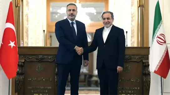 İran’da Devam Eden Protestolar Türkiye’nin Güvenlik Endişelerini Artırıyor