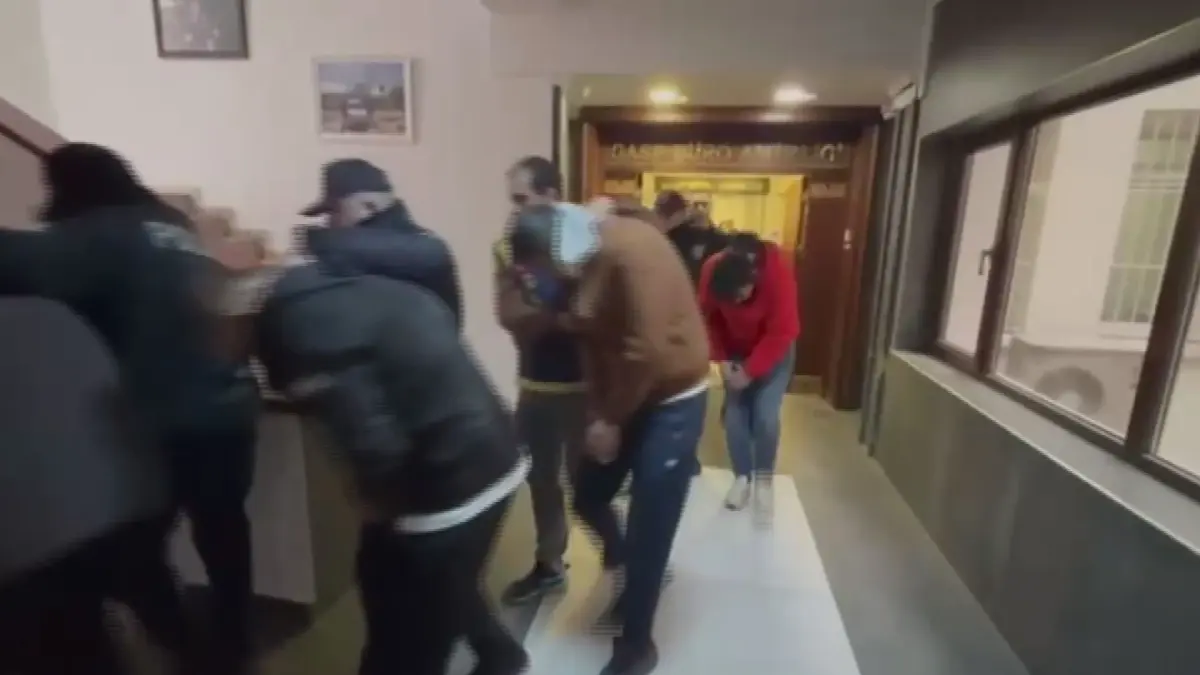 Ankara’da Sanal Medya Dolandırıcılığı Operasyonu: 19 Şüpheli Gözaltında