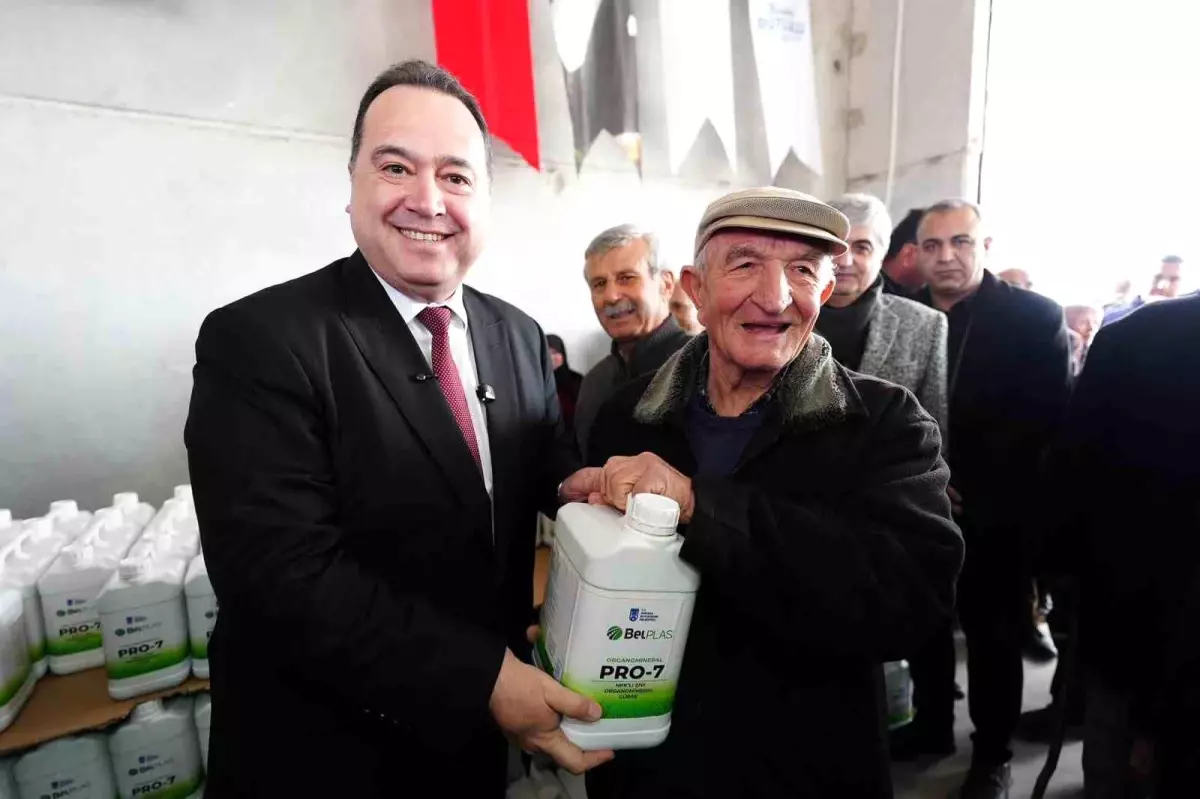 Manisa Büyükşehir Belediyesi, Don Zararına Maruz Kalan Üreticilere %100 Hibeli Gübre ve Aminoasit Desteği Başlattı