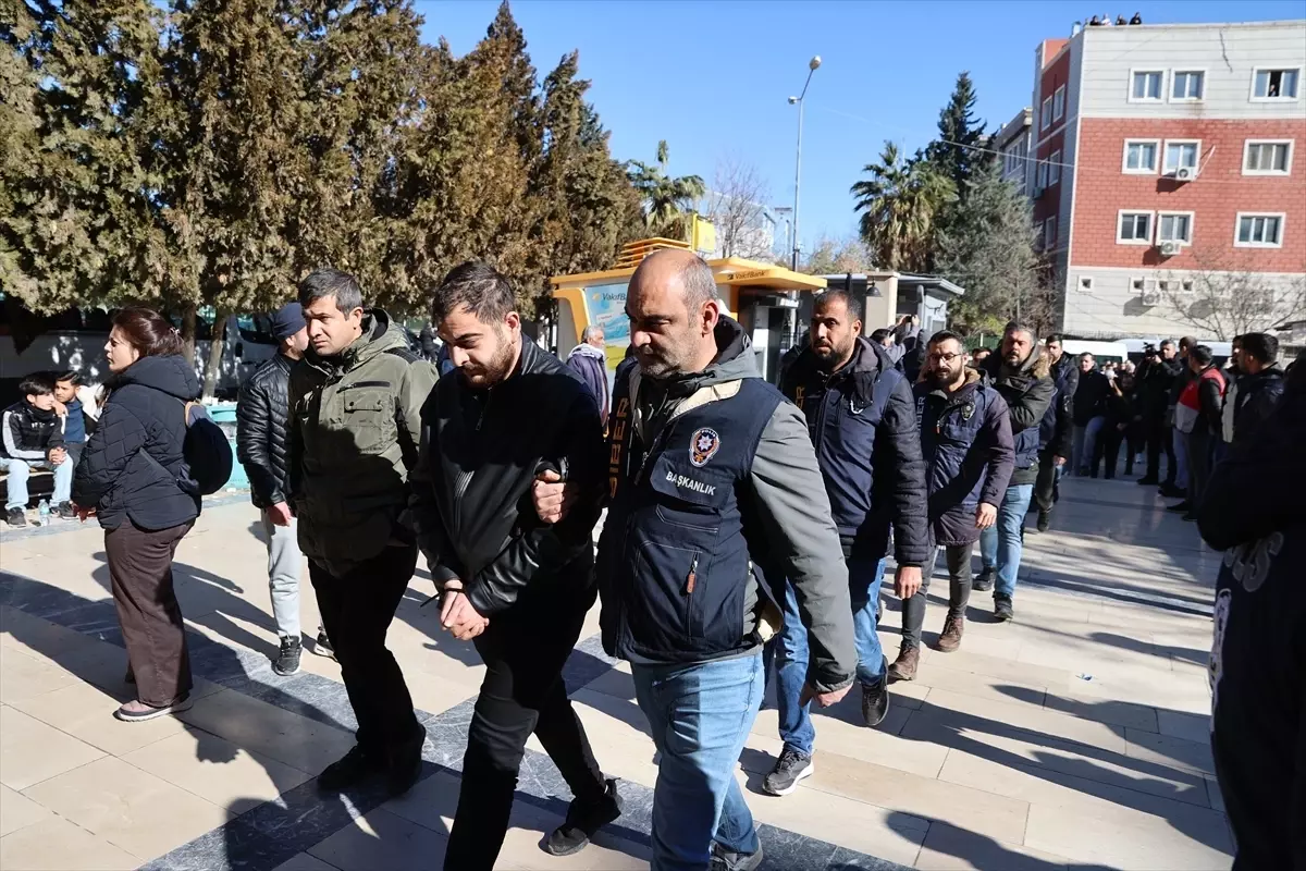 Şanlıurfa’da Yasa Dışı Bahis Çekilişi: 18 Şüpheli Tutuklandı