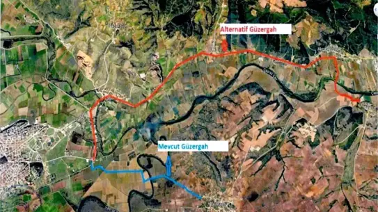 Harmanlı Köprüsü Yaya ve Araç Trafiğine Kapatıldı: Yeni Köprü Söz Verildi