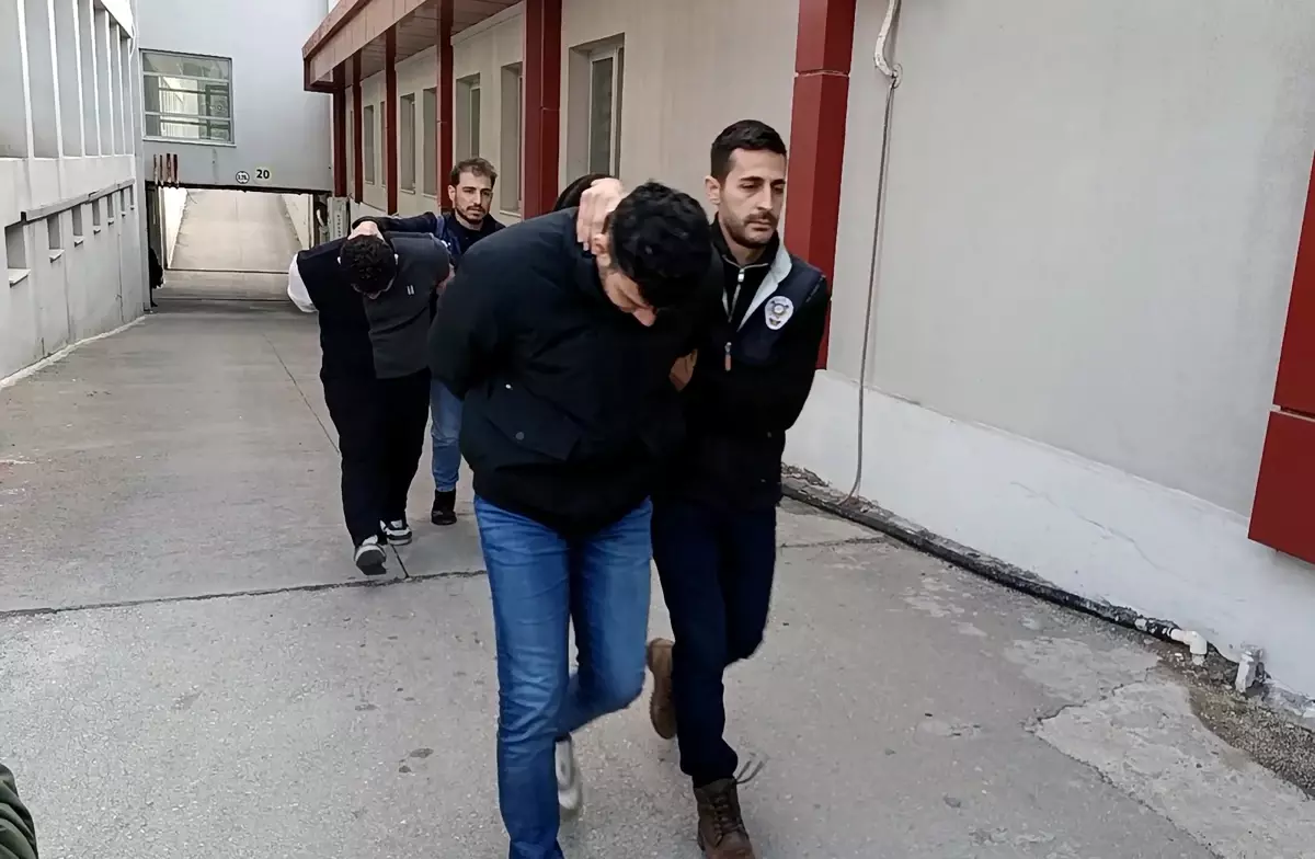 Adana’da 1 Milyon Liralık Araç Dolandırıcılığı Operasyonu Şok Yarattı