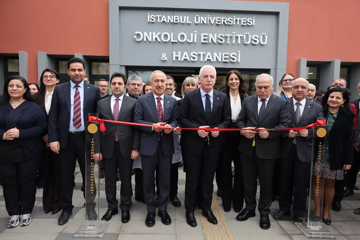 İstanbul Üniversitesi Onkoloji Enstitüsü’nün Yeni Blokları ve Modernize Klinikleri Açıldı