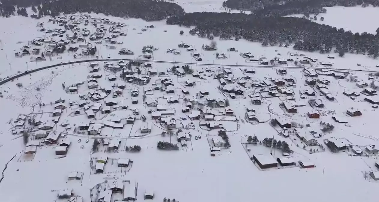 Bolu Aladağ’da Bembeyaz Manzara: Dron Görüntüleriyle Karın Dansı