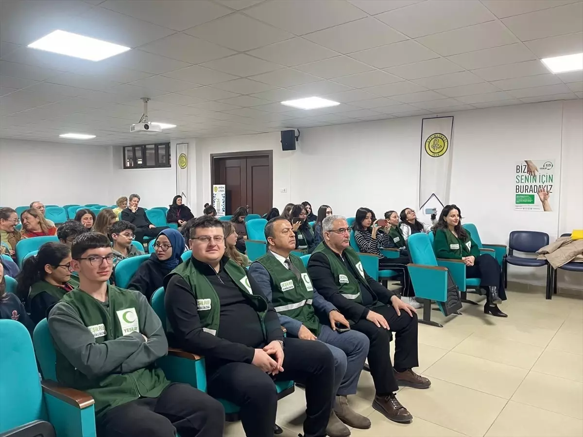 Yeşilay, Aydın Lisesi’nde Gençlere Müzik ve Bağımlılık Bilinci Kazandırdı