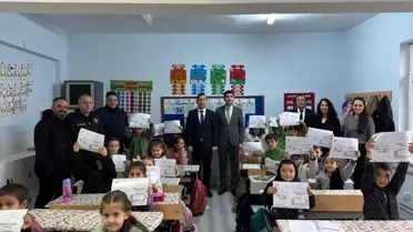 Karnelerini alan öğrenci grubu