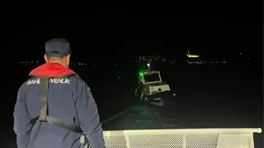 Kurtarılan teknenin fotoğrafı