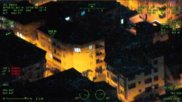 Operasyon sırasında helikopter