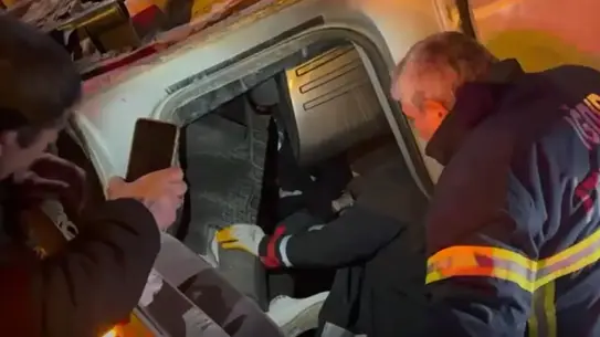 Iğdır’da Şarampole Çarpan Otomobil 2 Yaralıyı Hastaneye Sevk Etti