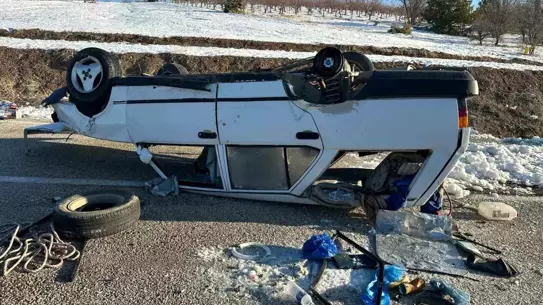 Takla atan otomobilin ana fotoğrafı