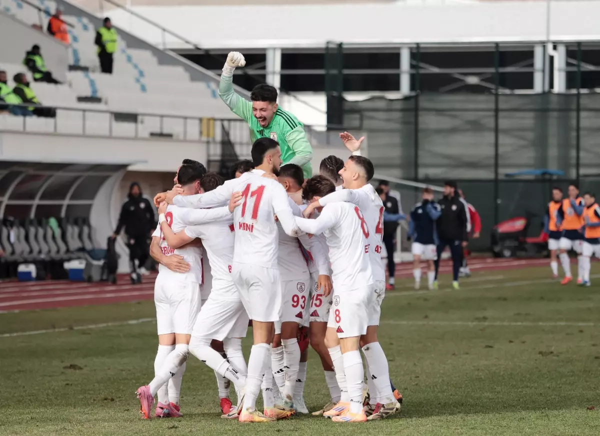 Altınordu, İskenderunspor Karşısında Hayati Mücadeleye Çıkıyor